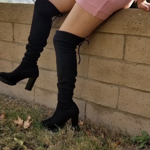 🚨RESTOCKED 🚨 Bella Black tigh high boots - Picture 2 of 8